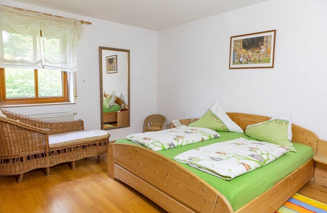 Appartement avec grand salon et vue imprenable sur le Fichtelgebirge, Wi-Fi gratuit