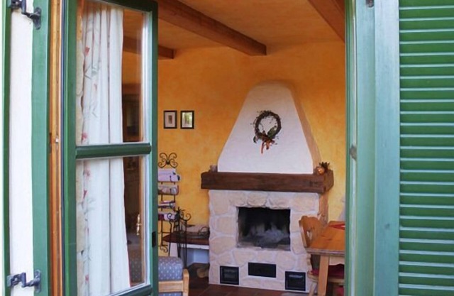 Appartement avec cheminée et terrasse exposée sud
