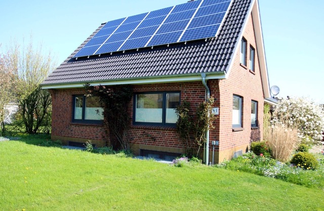 Ferienwohnung mit Garten, Insgesamt 6- Zimmern, 4 SZ und 3 Bädern auf ca. 160qm