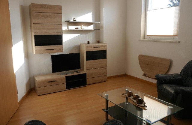 Ferienwohnung mit Terrasse - 10 Minuten von Templin