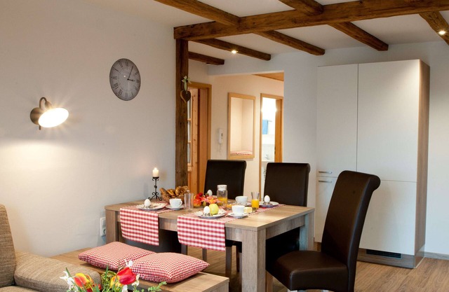Ferienwohnung Nr. 4 mit Südbalkon, 65qm