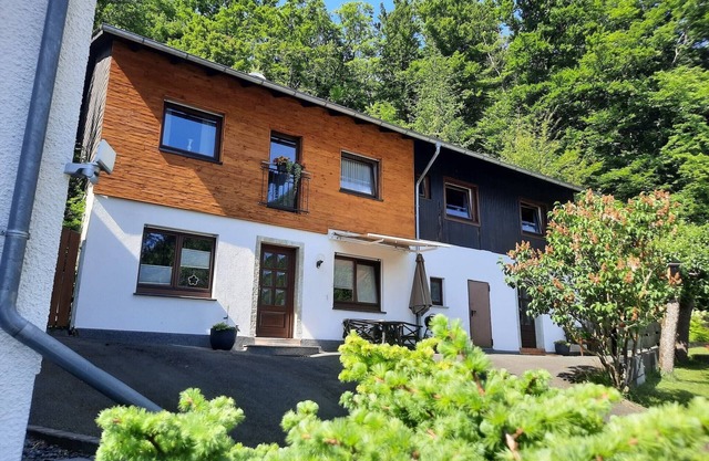 Maison de vacances à Medebach avec balcon