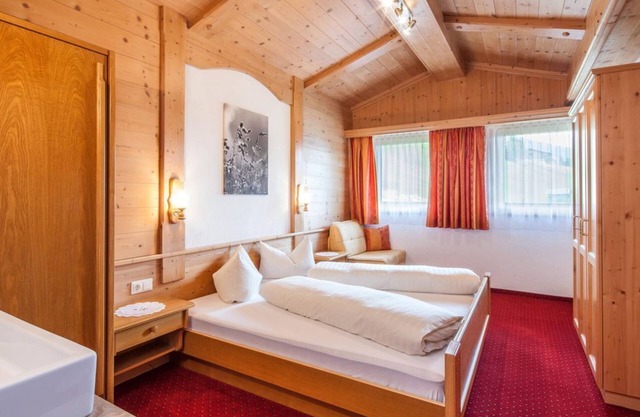 Ferienwohnung Tschirgant - Ferienwohnungen Lechthaler