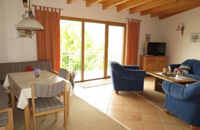 Ferienwohnung Veilchen für 2 Pers. und 2 Schlafzim - Landhaus Mosel / Haus Berghof