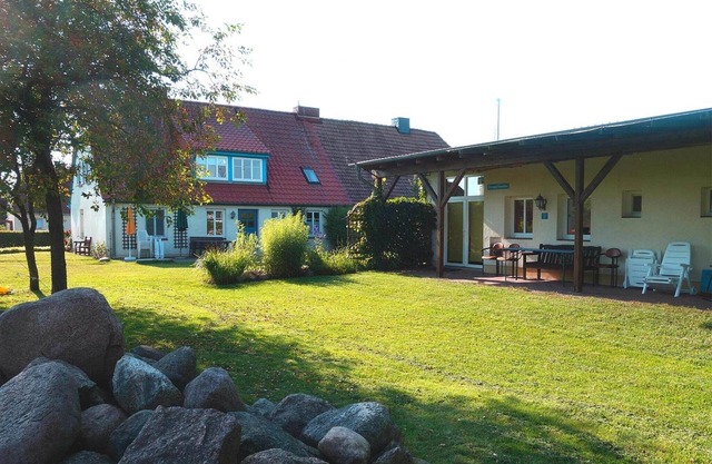 Appartement à Klocksin avec jardin
