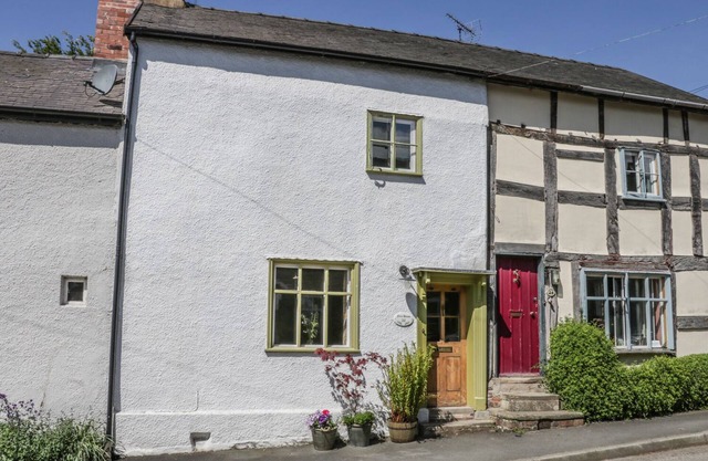 Maison de fougère, LEINTWARDINE