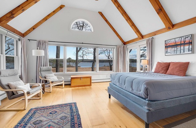 Ferndale House; Woods and Water Views