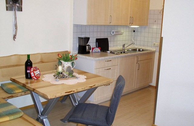 Appartement (45m2) avec balcon et Wi-Fi - jardin avec barbecue!