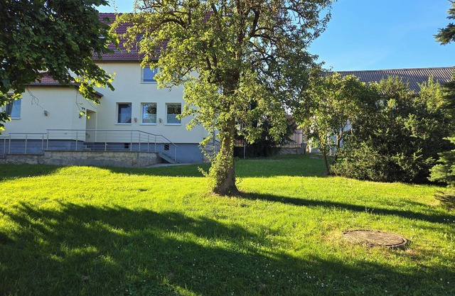 Rural village idyll with plenty of space for families, central location for excursions