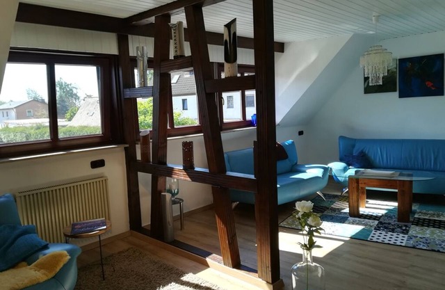 Appartement avec des photos d'artistes locaux, balcon et Wi-Fi