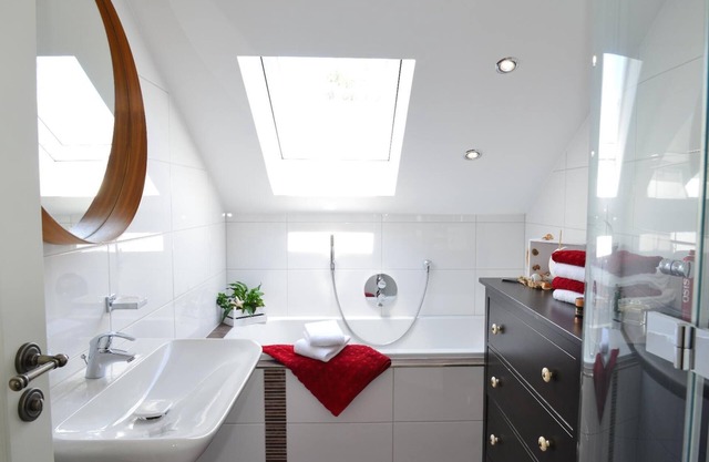 Appartement avec salon, chambre et chambre d'enfants pour des vacances en famille parfaites