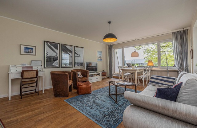 fewo1846 - Eastside / 2 room apt. on the 2nd floor with balcony and harbor view