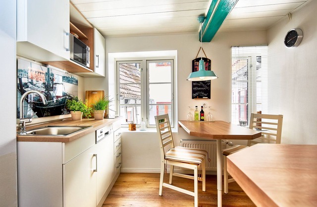 fewo1846 - Hafen-Butze / centrally located 2 room old building apartment on the