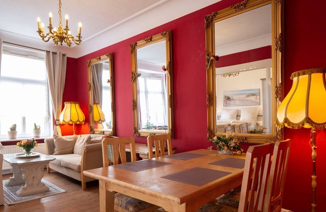 fewo1846 - Royal Suite / centrally located apt. with balcony on the 2nd floor