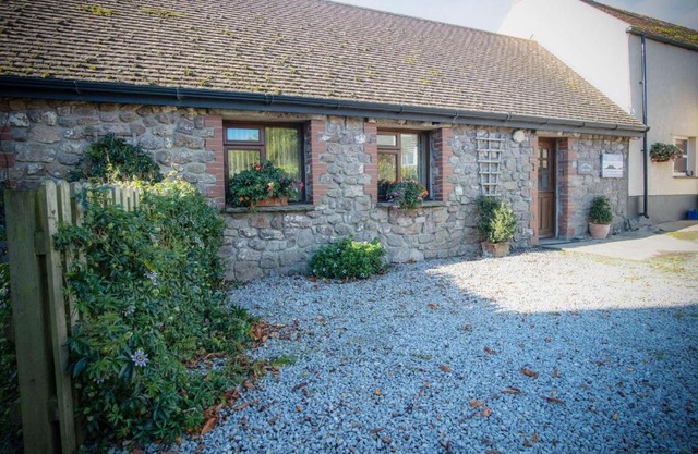 Fferm-Llong Cottage Ship Farm - 2 Bedroom -Rhossili