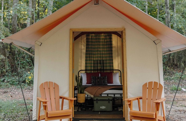 Unit 1 - Cozy cabin in charming Travelers Rest with AC, WiFi