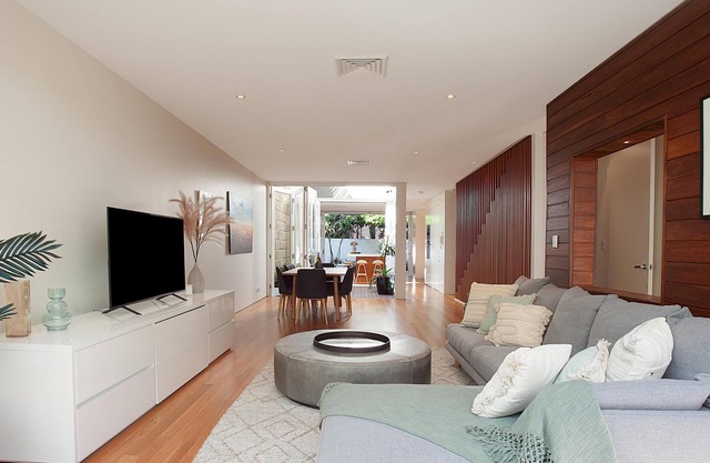Figtree Terrace Randwick (ISYD) - Modern 3 bedroom home boasting rooftop relaxation close to Coogee Beach