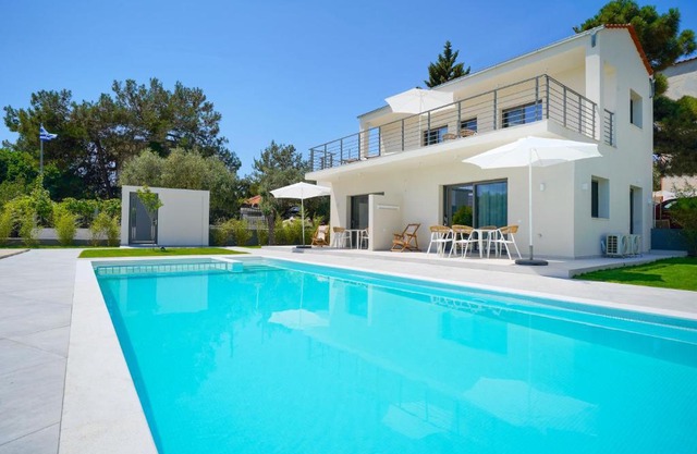 Filoxenia Luxury Apartments