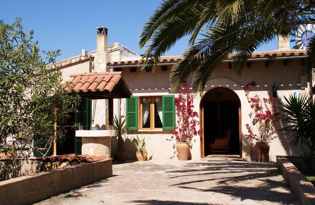Finca "Es Molina" avec piscine, 3 chambres, 2 salles de bains, WiFi gratuit