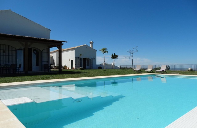 FINCA LAS ENCINILLAS. Vues spectaculaires, piscine et wifi