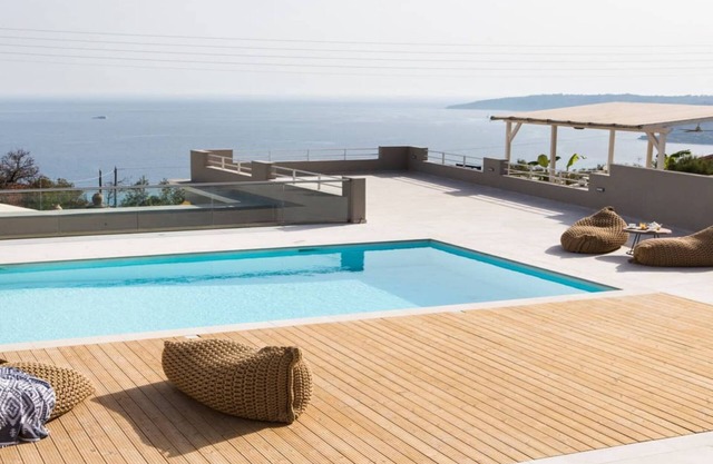 Trouvez-vous entre des vues magnifiques à Ethereal Villa