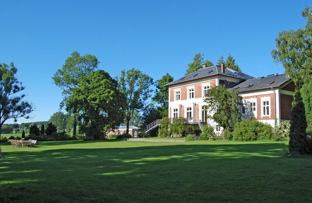 Bel appartement dans le manoir avec Rose Park
