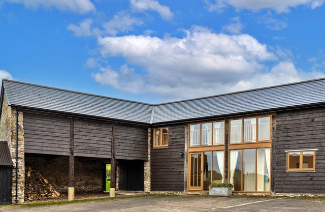 Finest Retreats | Hunstone Barn
