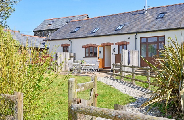 Finest Retreats - Hawthorn Barn