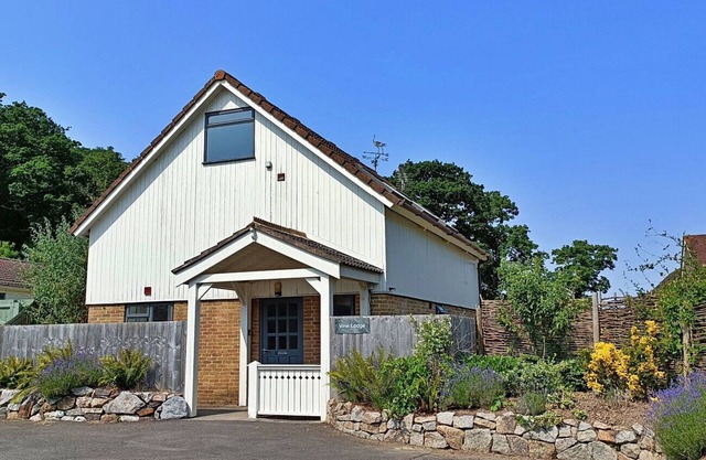 Finest Retreats | Little Dunley - Vine Lodge