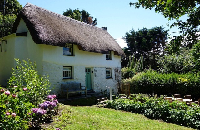 Old Lanvean Cottage