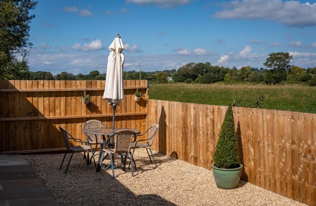 Finest Retreats - Rosebud Cottage