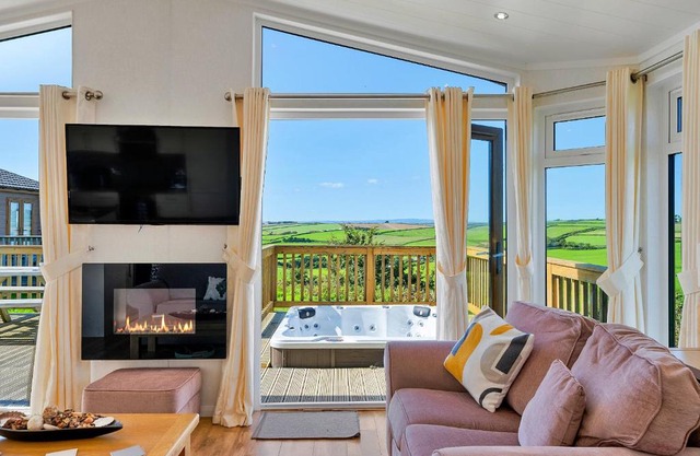Finest Retreats - Seacroft