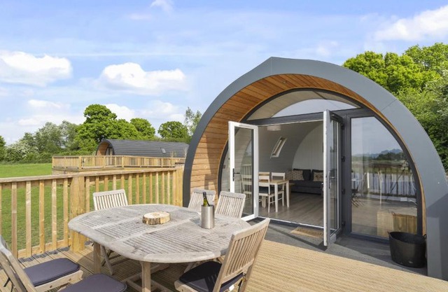 Finest Retreats - The Chicken Coop