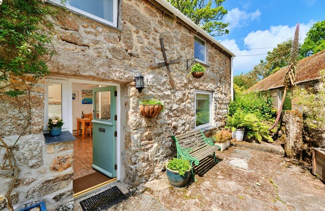 Waterside Cottage