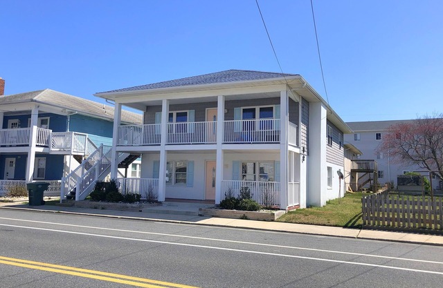 Fins Up Beach House Bayside Retreat - Downtown - Close To Beach & Boardwalk!
