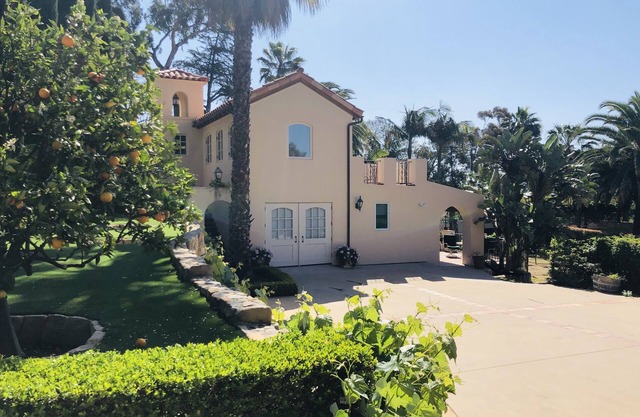 Fiora Della Vita Italian Garden Estate Guest House next to the El Encanto Hotel