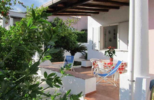 Fiori D'Arancio est une splendide villa dans le centre historique de Lipari