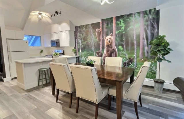 FirBear - Hot Tub, Pool, FirePlace, Gym