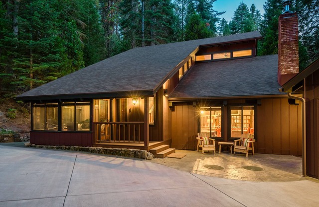 Firefall Lodge - Nouveau !!! Maison immaculée à 2 miles du parc national de Yosemite.