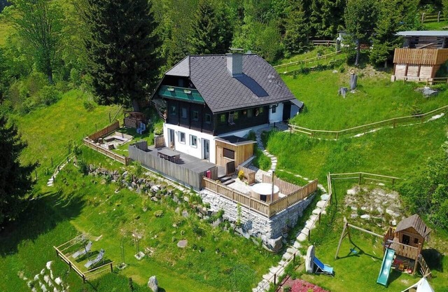 Natur, Luxus, Wellness !!! Hot Pot, Sauna, Lagerfeuer und Panorama!!!
