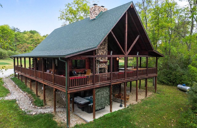 Cabine-Première Classe-Salle de bain privée séparée-Firefly Hollow Lodge