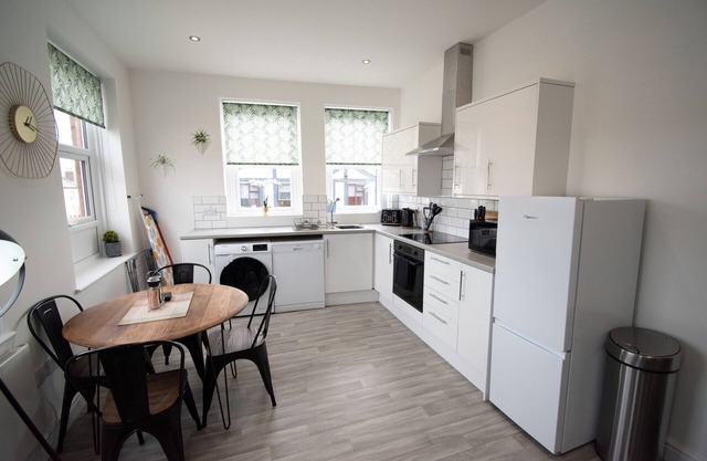 First Floor 4 Bedrooms and Bathrooms Walkden