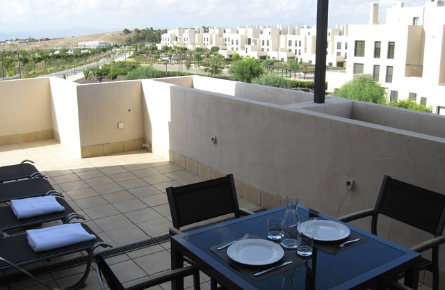 Appartement de golf de luxe climatisé pour 4 personnes au premier étage et non-fumeur