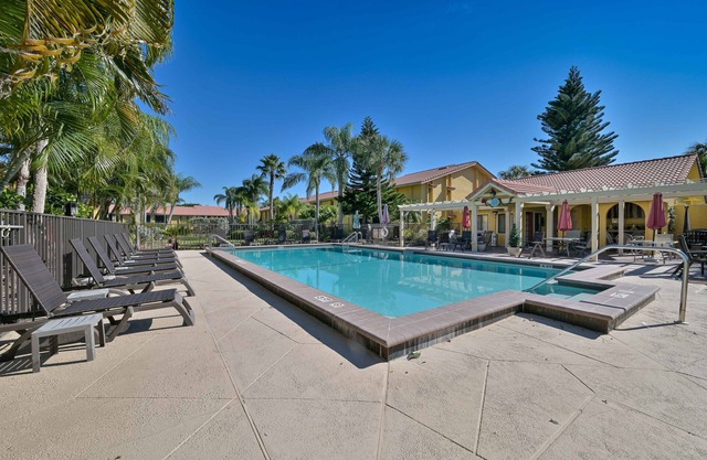 First floor unit at The Citadel in Bonita Springs - Close to Bonita Beach!
