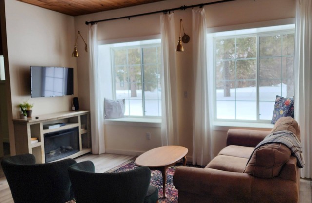 First & Frost Apartment at The Primary