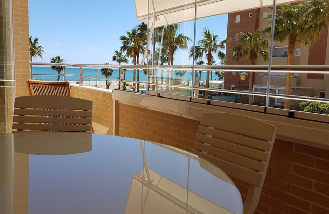 FIRST LINE BEACH APARTMENT