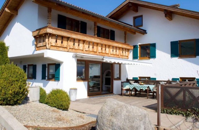 Fischer by Interhome