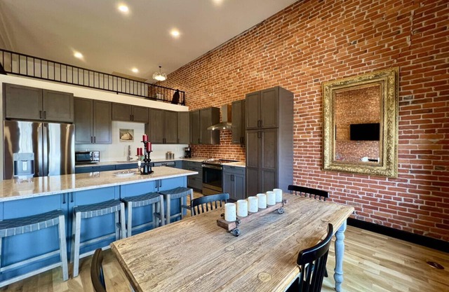 Fisher Loft - New! Gorgeous! Quail Ridge 50% Off!