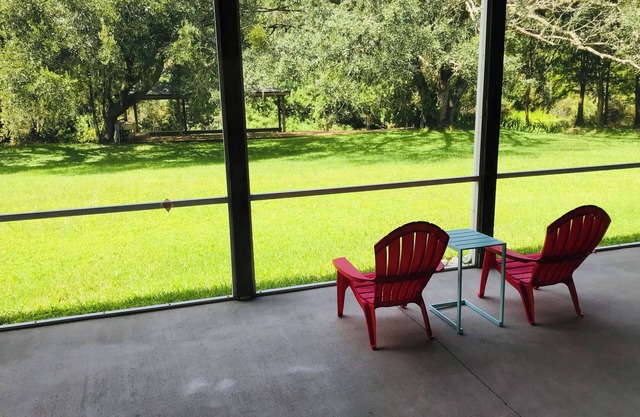 Fishing Kayak Waterfront Condo with Big Yard Family n Pet Friendly Near Disney