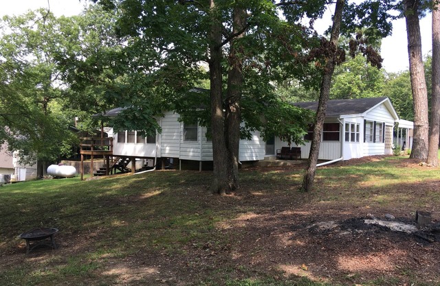 Fishing Retreat On Kentucky Lake